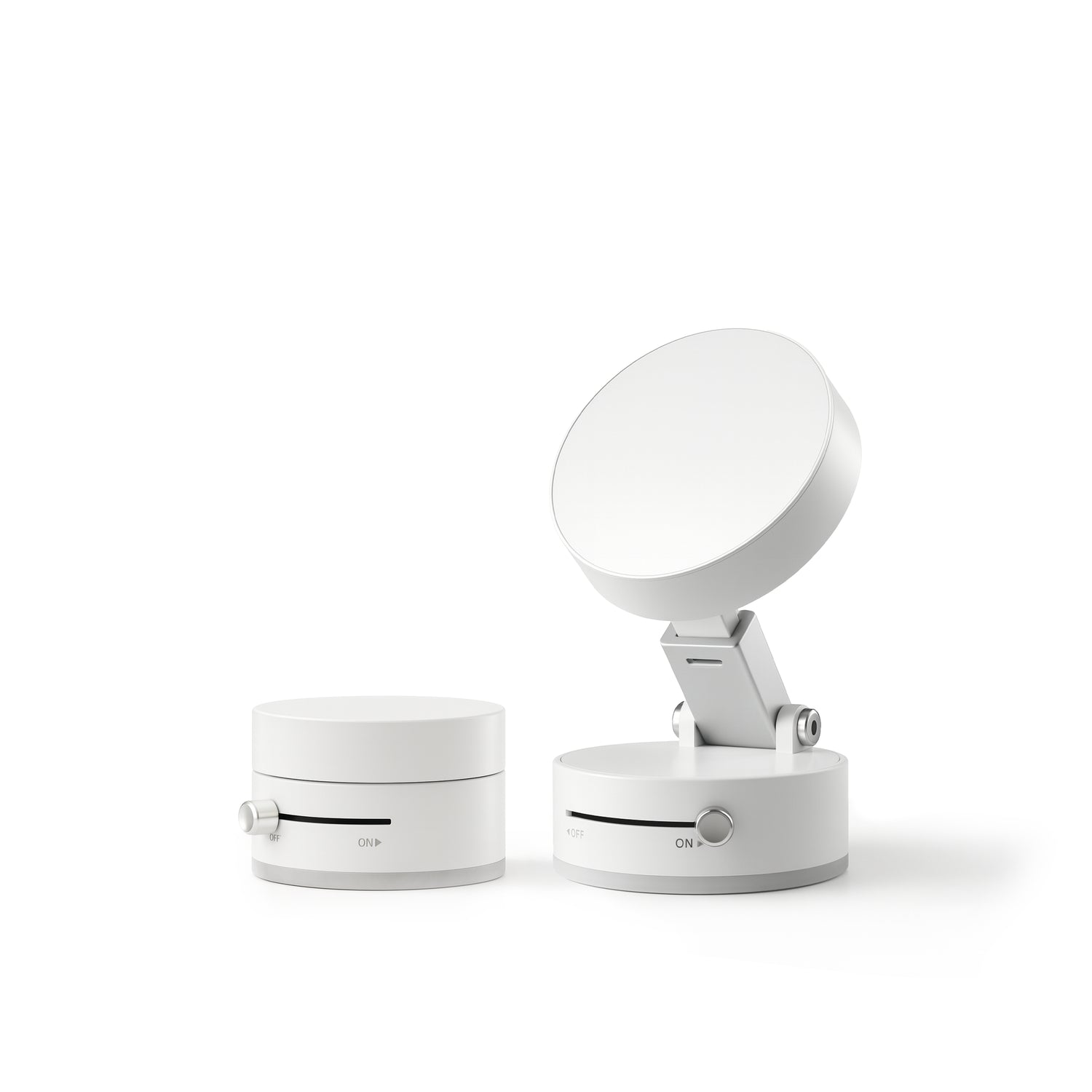 color:white